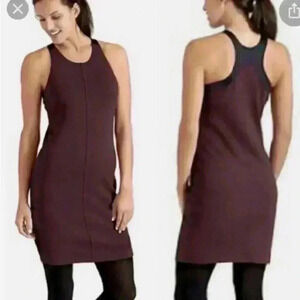 Athleta Whirlwind Racerback Tank Dress with
Shelf Bra Purple Black